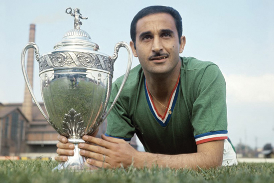 Rachid Mekhloufi vant alt som var å vinne i Frankrike, og trente i 1982 Algerie-laget som beseiret tyskerne.