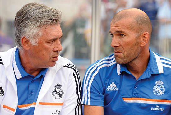 Zinedine Zidane har spilt en viktig rolle i trenerteamet til Ancelotti i Real Madrid. Zidane sier at Ancelotti alltid er villig til å lytte til råd.