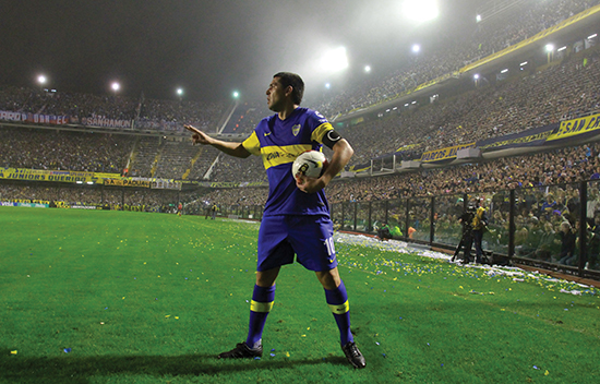 Juan Román Riquelme et et prakteksemplar på en temposvak trequartista som trenger en rekke ryddegutter bak seg. Slike spillere er sjeldne i en fotballverden hvor fysikk og dynamikk stadig blir viktigere.