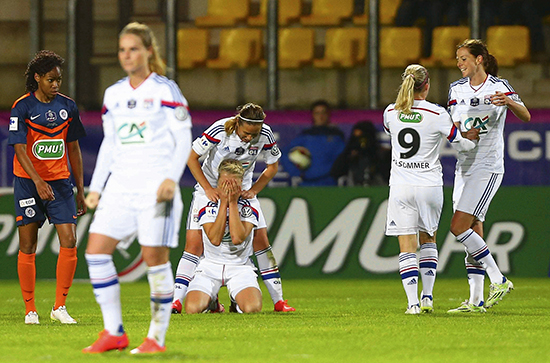 Sunndal-jenta slipper følelsene løs idet det franske cupgullet er spikret. Hun scoret i finalen mot Montpellier.