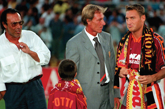 «Totti, Totti, Totti, Totti og Totti», svarte Zeman på spørsmålet om hvem som var Italias fem beste fotballspillere. «Jeg er helt overbevist om at Totti er en av tidenes største fotballspillere», fortsatte han.